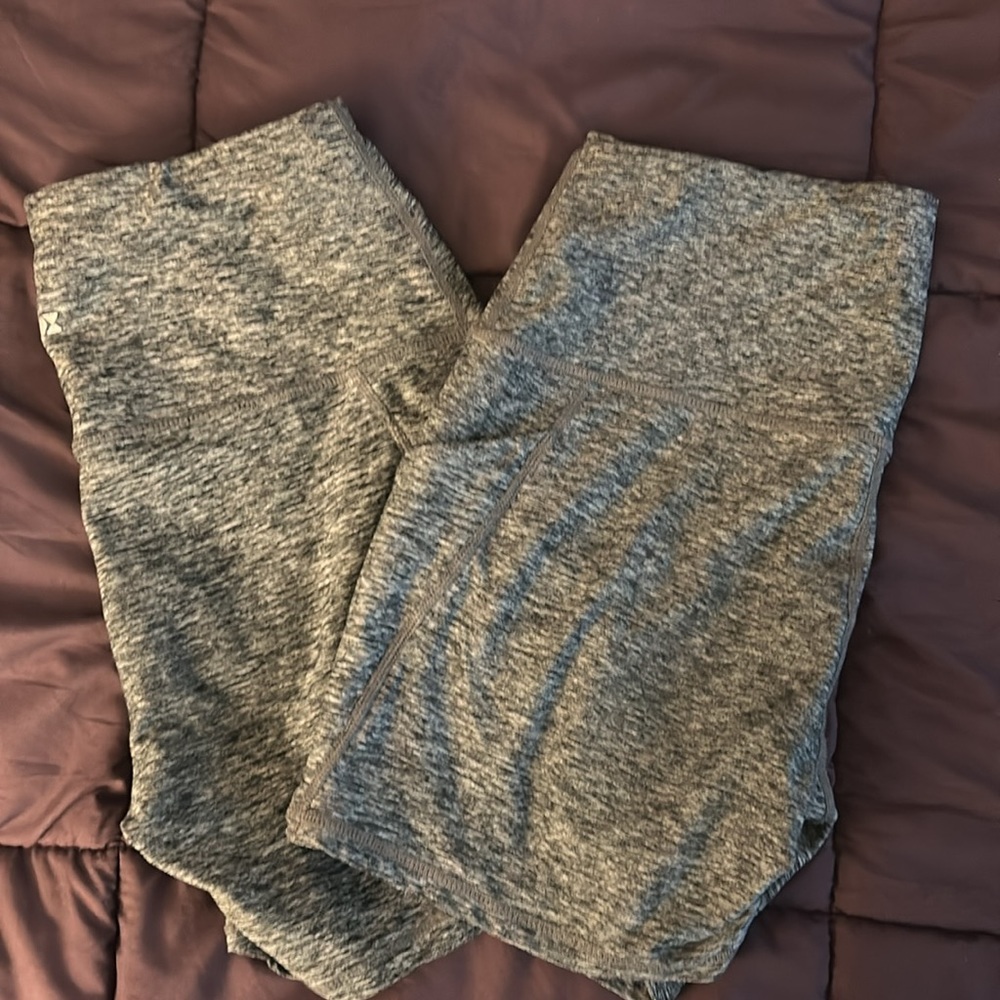 Ododos yoga shorts bundle - Picture 5 of 9